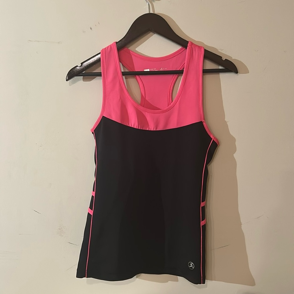 One Size Active Wear 85% Polyester 15% Spandex